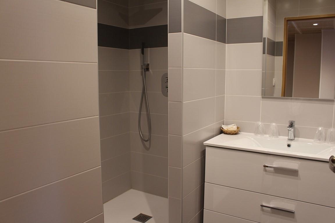 Yatt Hotel 3*